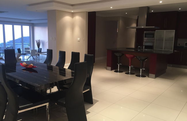 House Havana Camps Bay - Photo 16