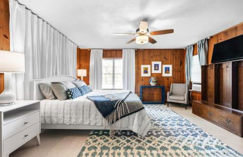 Creekside Haven with Pool and Firepit - Foto 37