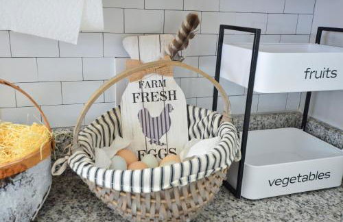 Private 1 Acre Retreat, Spa, Firepit, Gym, Chickens, King Suite, Pets - Foto 34