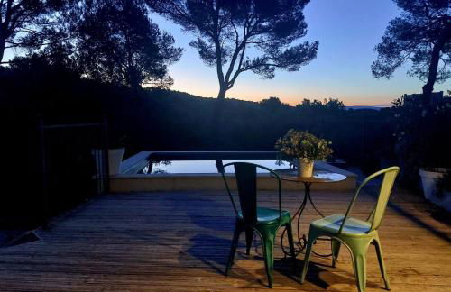 La maison du Barroux avec vue, calme et piscine - Foto 34