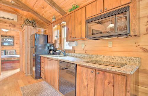 Hike, Sip and Unwind! Mill Spring Cabin Near Winery - Foto 3