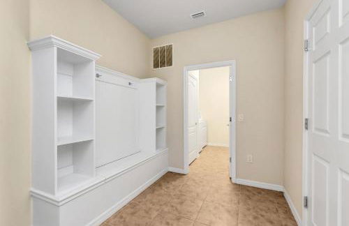 Villa W/ Pool, Movie Theater & Game Roomsleeps 20 - Photo 114