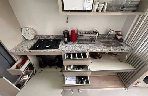 Apartamento na praia, 2 quartos e área de lazer - Foto 13