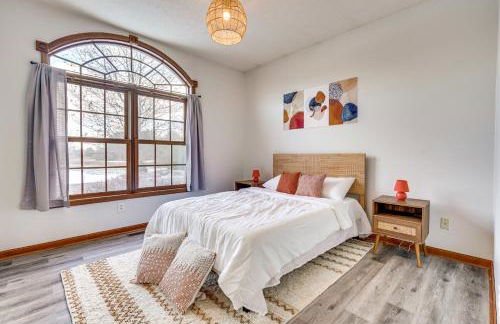 Elegant Pataskala Home with Hot Tub and Fire Pit! - Foto 20