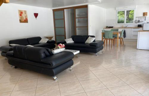 Villa Luxe Arnage aux portes du Circuit Piscine Chauffée - Foto 35