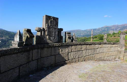 Peaceful villa in São Martinho de Mouros with private pool - Foto 24