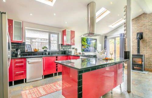 Crynant Countryside Retreat - Photo 6