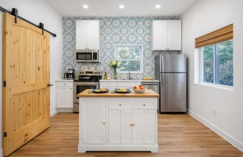 Teeni Santorini Hot tub Sauna and RL Therapy - Foto 5