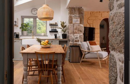 Naut Retreat - Idyllic hideaway with hot tub, gym & gamesroom ideally located in Zennor near St Ives - Photo 25