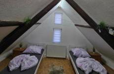 Mary Haus in Biebertal-Bieber, mit 2 Apartament und 4 Zimmer, 1 fur 2 und eine fur 6, In Nahe Gießen und Wetzlar mit WLAN, Parkplatz, 2 Badezimmer - Photo 25