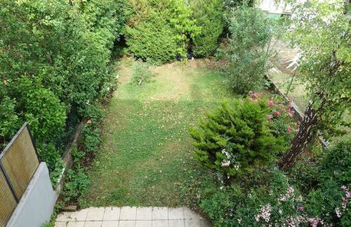 Maison avec jardin au centre de Nancy avec borne de recharge voiture électrique - Foto 3