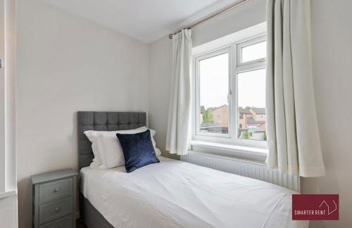 Holyport - Three Bedroom House - Parking - Foto 19