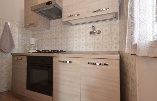 4 bedroom House in Lignano Sabbiadoro with garden and terrace - Photo 9