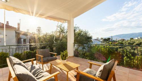 Avia's Seaside Hideaway with Lush Garden - Foto 2