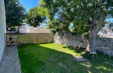 Orchard Lodge-Coastal Retreat, newly built hideaway with village views and private terrace - Foto 44