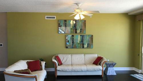 Opus Condominiums - Photo 4