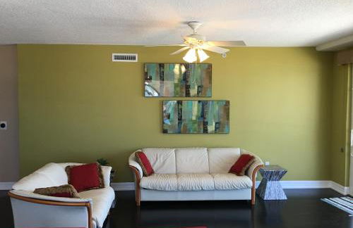 Opus Condominiums - Photo 4