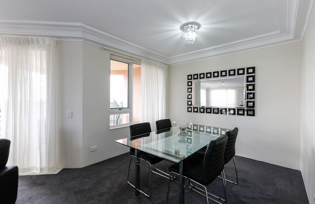 Belle Maison Apartments - Photo 15