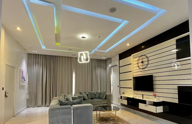 Lisa Suites - Photo 28