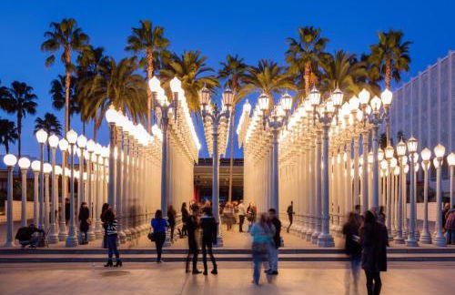 Stunning 1 BDR 1 BTH Modern Loft with Pool, Jacuzzi in DTLA! - Foto 26