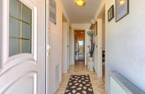 Apartment Fontana-1 by Interhome - Foto 10