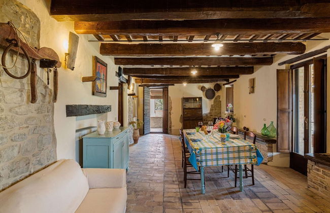 Gorgeous Apartment With Pool Near Sibillini Mountains - Photo 33