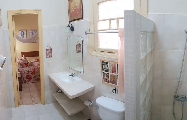 Aparthotel in Havana - Photo 8