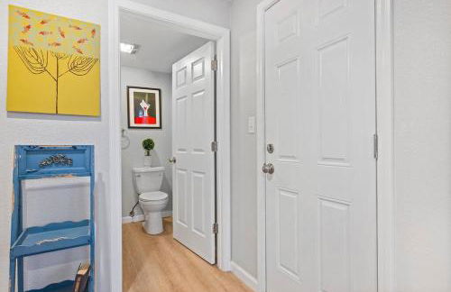 Trendy & Hip South Side Studio Walk to Downtown - Foto 17