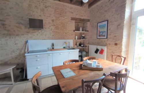 Jardin Secret de La Châtre - Centre Ville - Foto 7