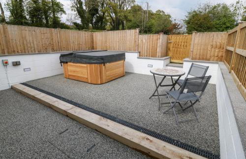 Tyddyn Sianel - Celyn - Foto 13