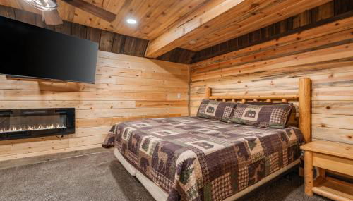 Rustic Retreat, Sleeps 20, Epic Game Room, Hot Tub, 20min to Yellowstone - Foto 5