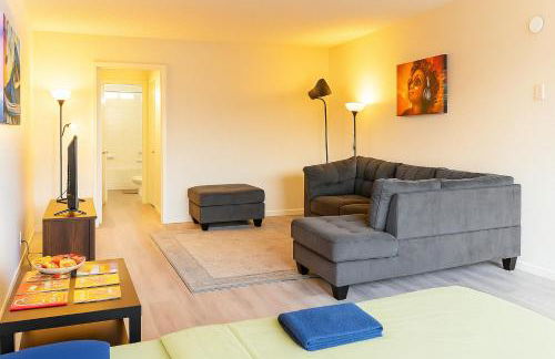 Redondo Huge 1Bedroom,3 Queens, close to Beach Sleeps 7 - Foto 40