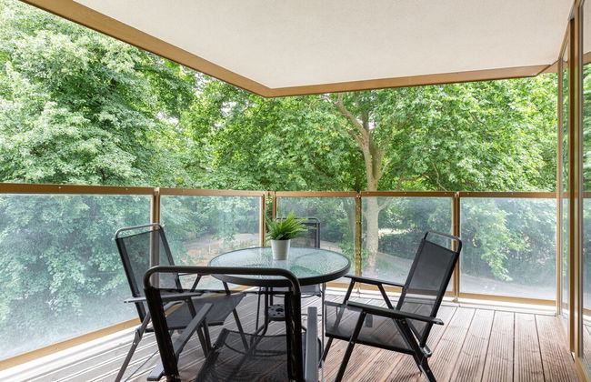 Luminous 2 Bed Balcony Flat in Islington - Foto 47