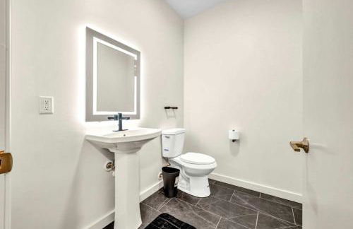 Cleveland Clinic w KingBed Balcony Gym Parking WD - Foto 33