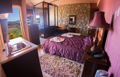 Silva Suites - Photo 33