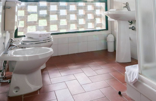 Serene Farmhouse in Dicomano With Swimming Pool - Photo 19