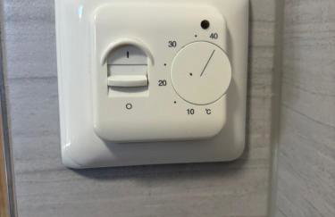 Domek nad jeziorem z własnym pomostem - Foto 15