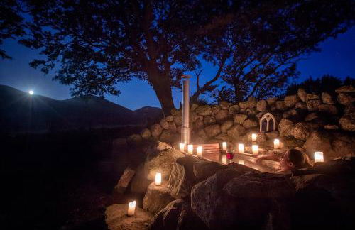 Thistle Thatch Cottage and Hot Tub - Mourne Mountains - Foto 11
