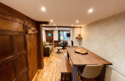 Charming Cottage Sleeps 4 With Sauna - Foto 24