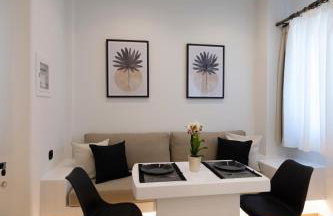 RODAVGI APARTMENTS - Photo 2