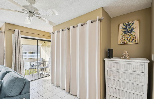 8226 is an upstairs pet friendly studio located in Sandpiper Cove by RedAwning - Foto 32