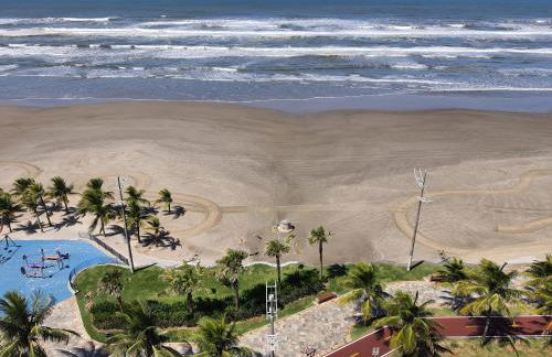 APARTAMENTO TOTALMENTE DE FRENTE AO MAR EM PRAIA GRANDE SP - Foto 18