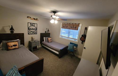 Bear Den on Lake Ouachita 2BR Condo at Mountain Harbor Resort - Foto 123