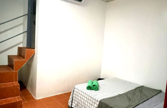 OYO HOME 90768 Flo Inn Motel - Foto 8