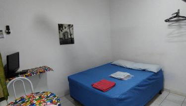 Seu Apto Praia da Costa 6 com Cama Casal e Opcional Pequena Cama Solteiro Simples Barato Local Excelente Ar Cond TV Microondas Todo seu Centro - Foto 3