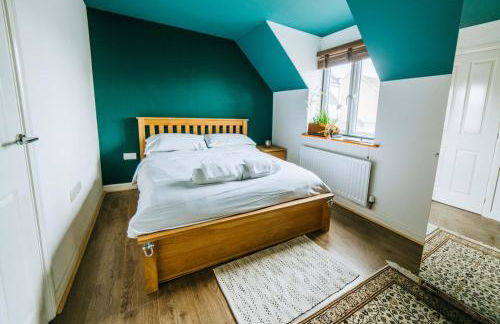 Mansell Road - Trendy Loft with Free Parking - Foto 3