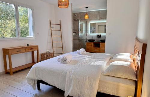 Villa avec piscine - Cala Rossa - Accès plage - Foto 35