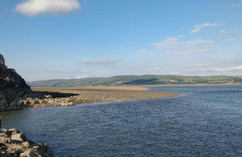 Lagooncombe modern and cosy holiday home - Foto 26