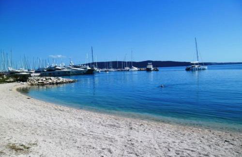 Villa Barbara-Kastela with heated pool - Foto 7