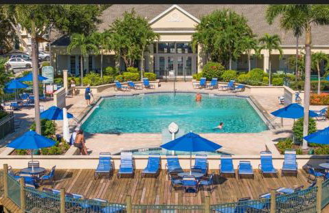 Modern 3BR Retreat with Comfort & Style Near Disney - Foto 11